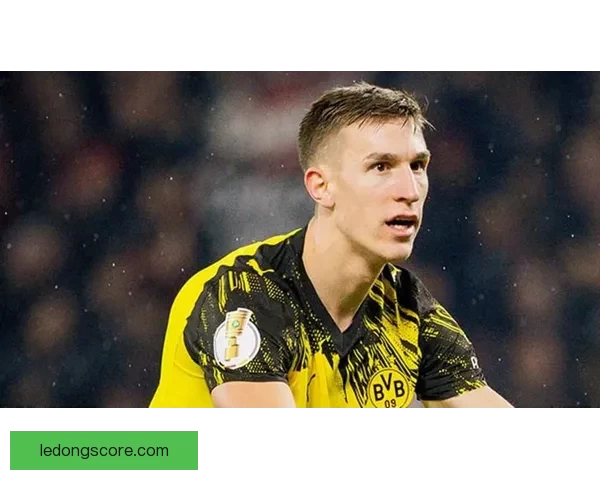 布克谈与施洛特贝克的交流:他并未批评多特或将我置于焦点 布克谈与施洛特贝克的交流:他并未批评多特或将我置于焦点